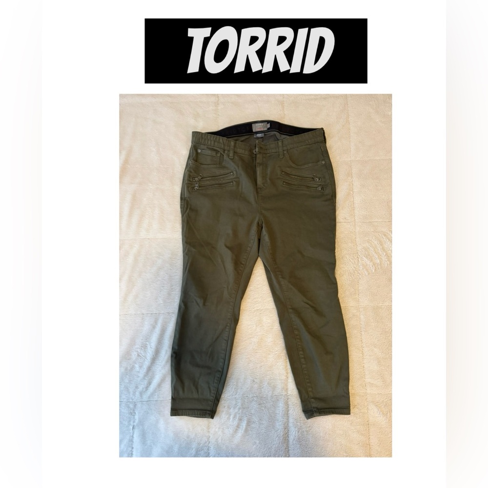 TORRID Super Soft Sky High Skinny Jeans 16 XS